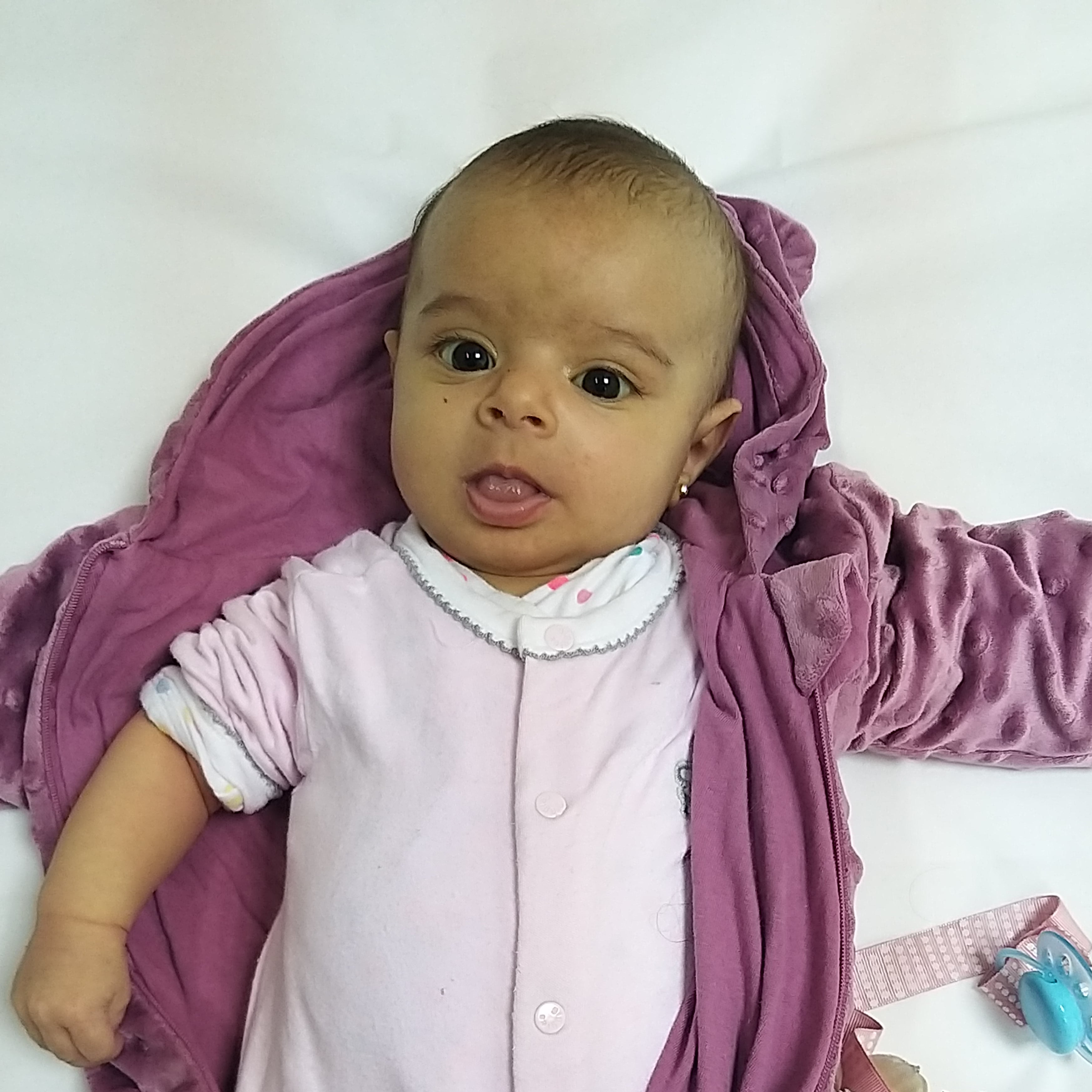 Aline 4 months needs liver transplantation