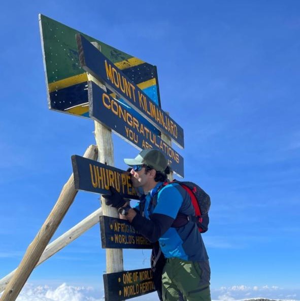 Mountaineer Rami Rasamny takes on a new record for a cause!