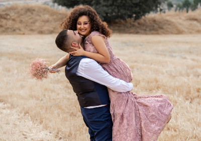 Help this couple to start a new life together