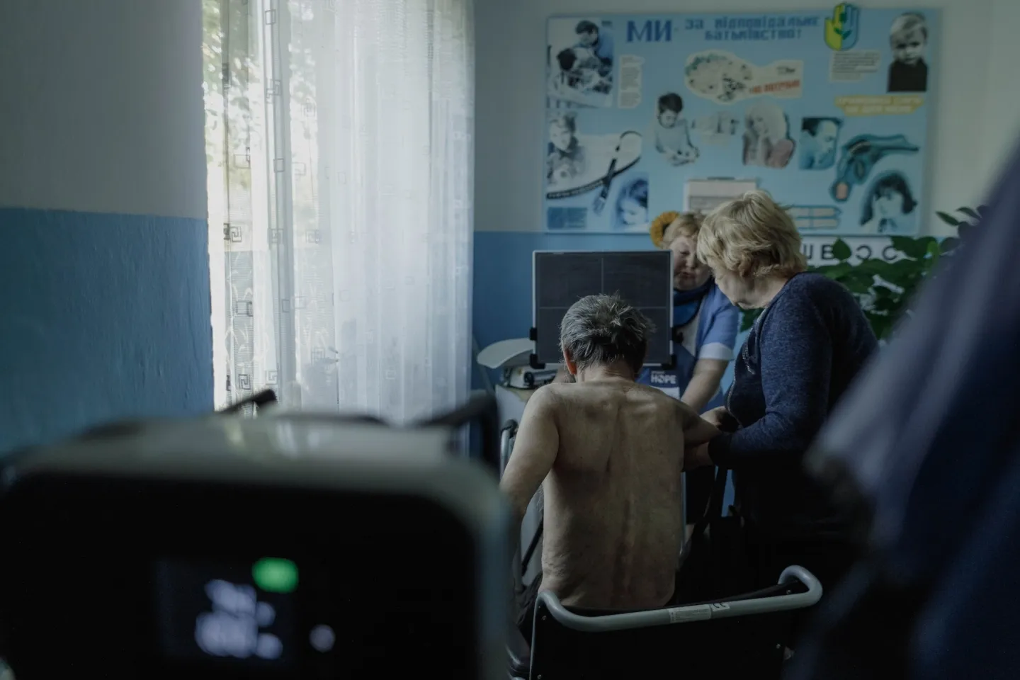 medical help for patient in Ukraine.