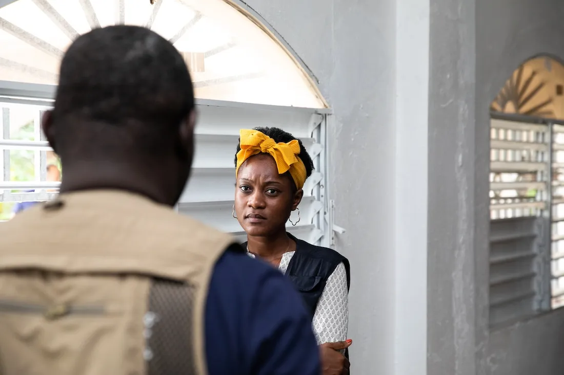 woman looking at man