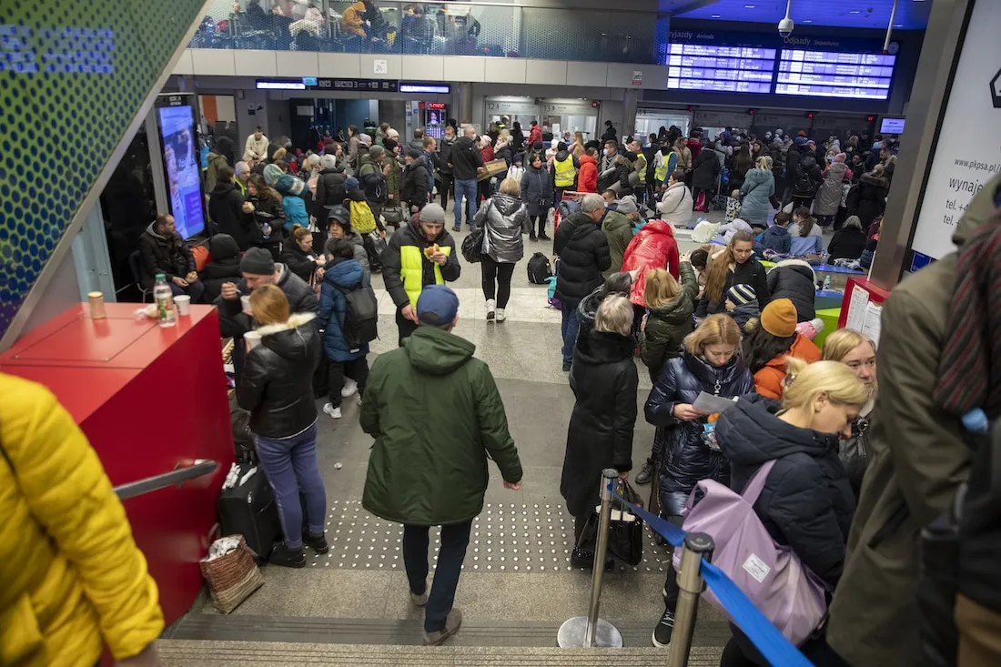 Ukrainian train station full of people